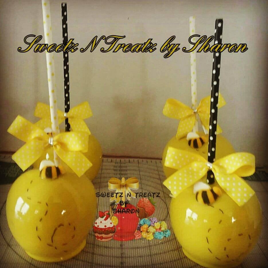 Bee chocolate candy apples, candy table. Bee themed. 10 apples.